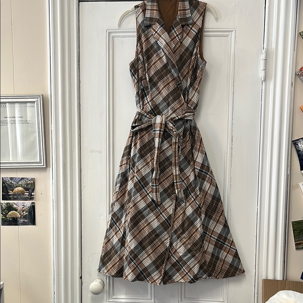 Jones New York brown plaid wrap dress size 12